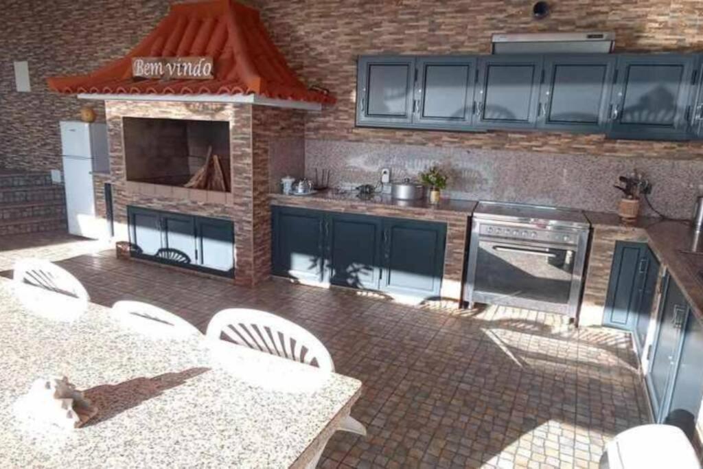 Arcos Grand Suites With Pool Calheta  Esterno foto